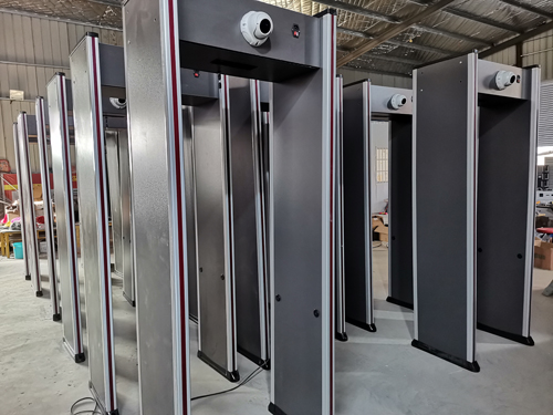 維和時代熱成像測溫攝像安檢門